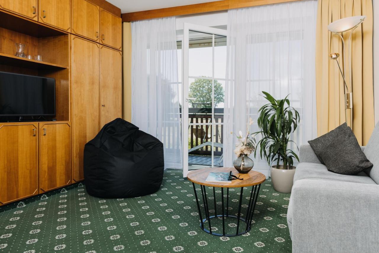 Ortner'S Resort 바트푸징 외부 사진 A room at the hotel
